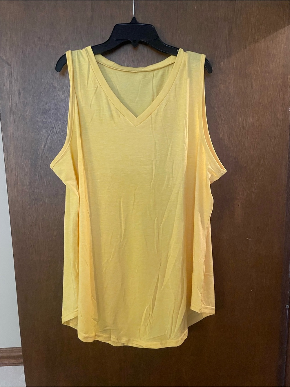 SHEIN Bright Yellow V-Neck Sleeveless Tank